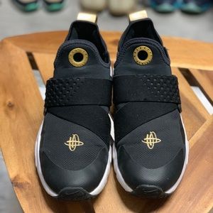 Nike Huarache Extreme